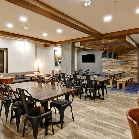 Canalta Lodge Banff Exteriör bild